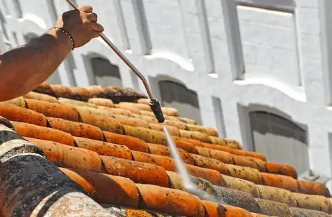 Nettoyage de toitures - Lignan-sur-Orb